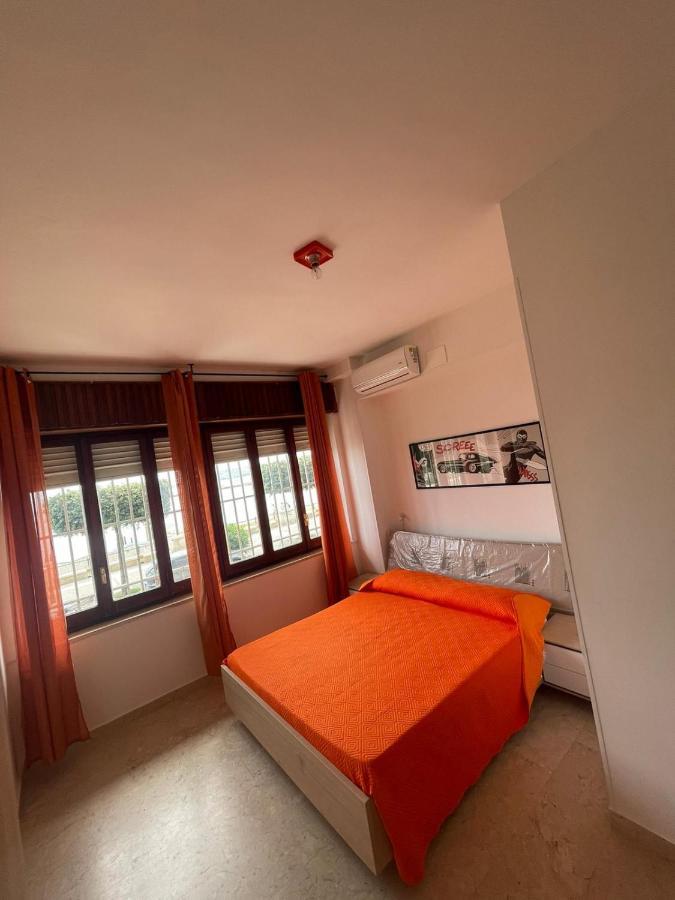 La Finestra Sul Mare B&B Crotone Eksteriør bilde